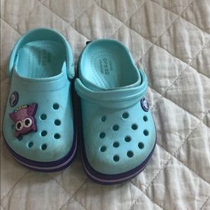 Girls crocs